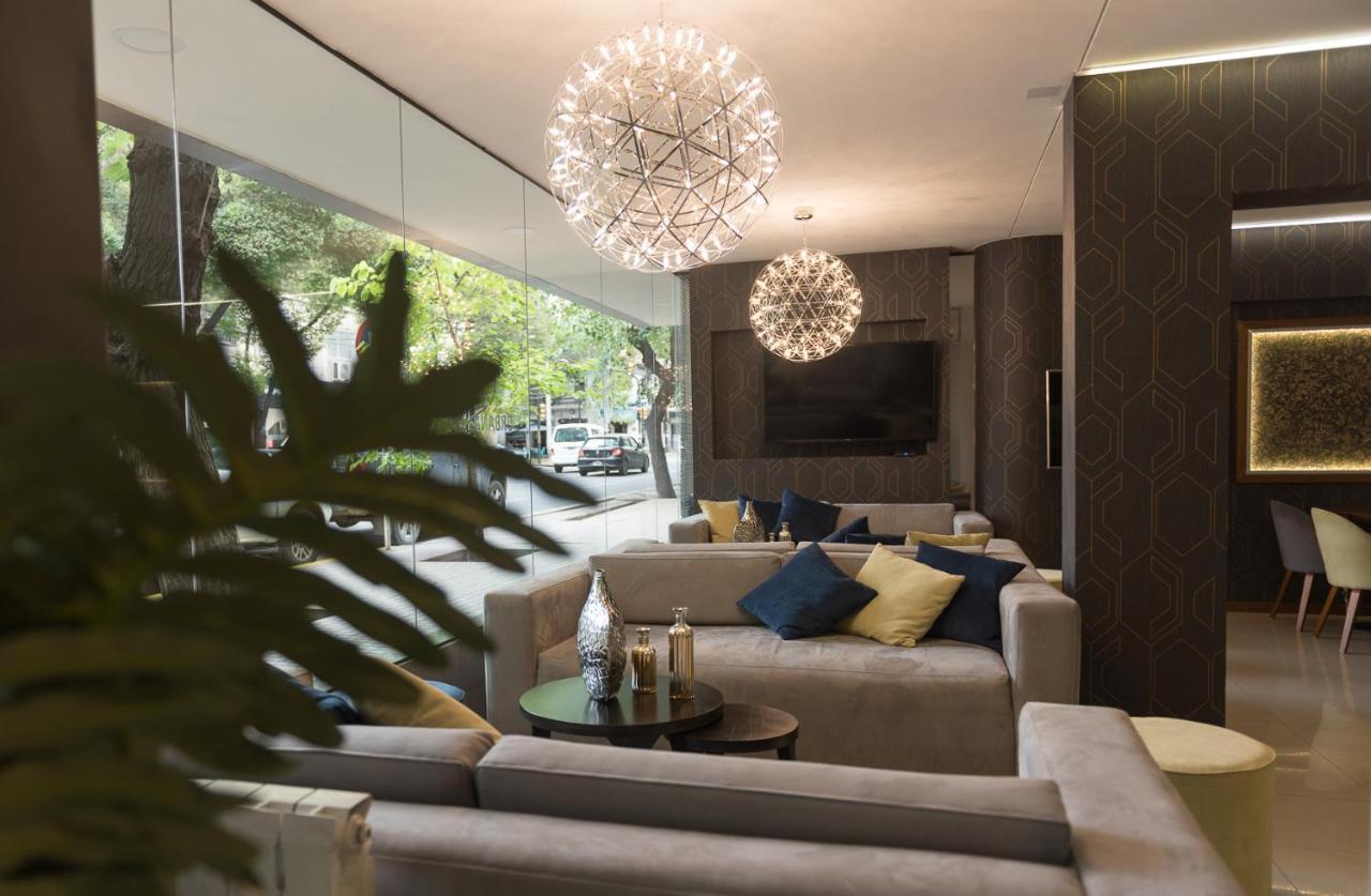 Urbana Class Hotel Mendoza Buitenkant foto
